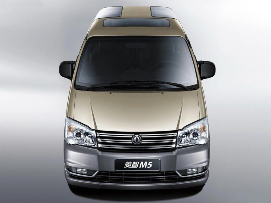  DongFeng Future M5 2012 года  (фото 2 из 5)